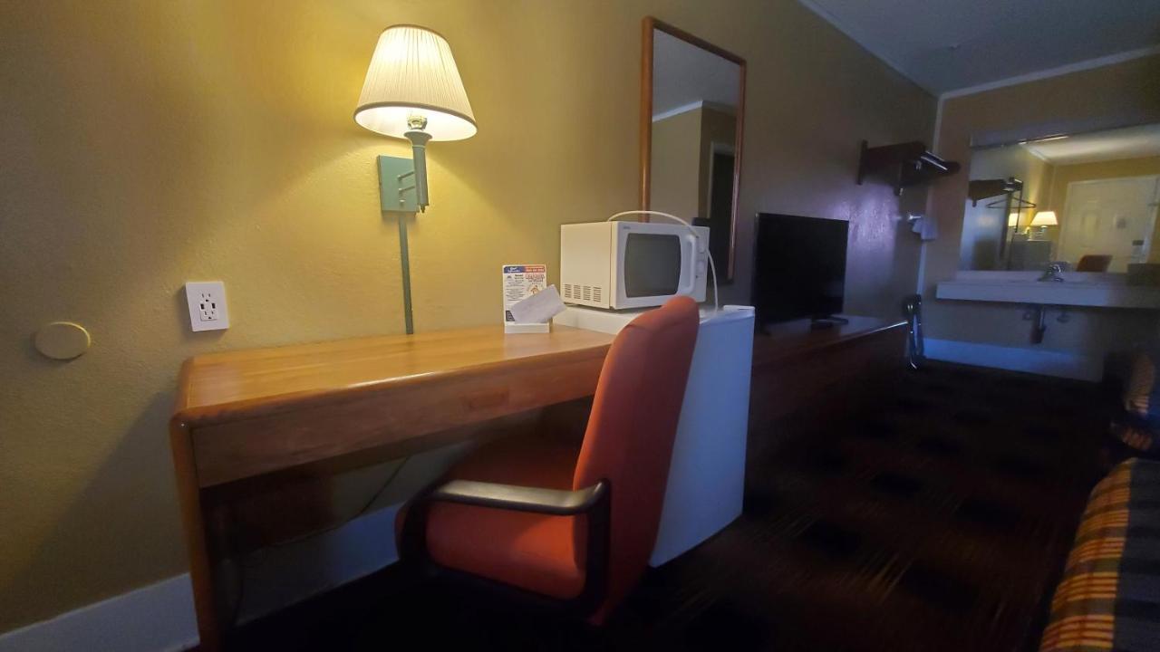 Americas Best Value Inn Kodak - Sevierville Luaran gambar